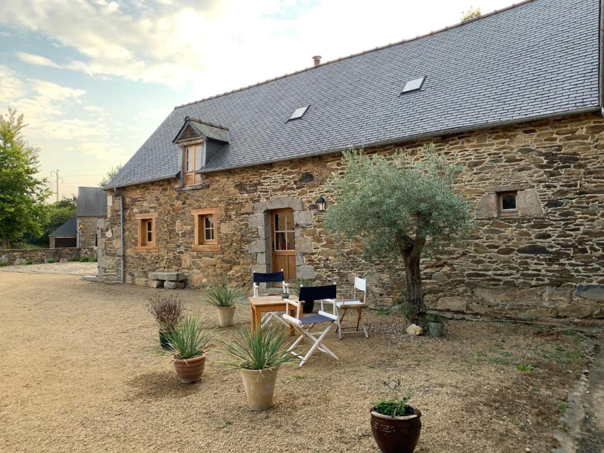 Gite Du Manoir Du Cosquer Pommerit-Jaudy Exterior photo